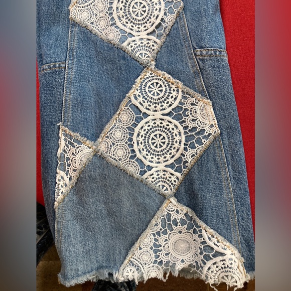 Free People In My Element Patched Flare Jeans 27 (*30) Runs Large Preowned $168 - Picture 7 of 16